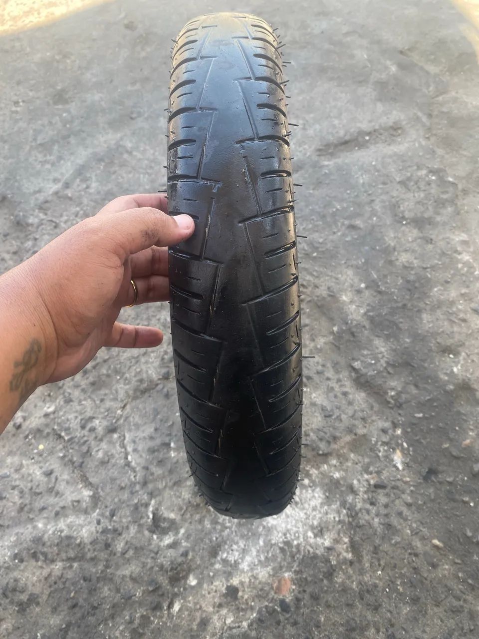 Pneu Biz 125