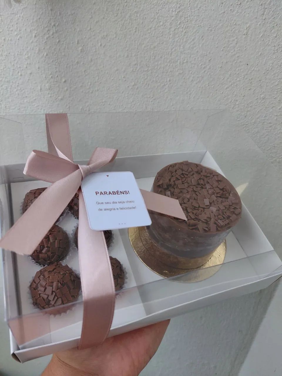 Caixa Box mini bento e 6 brigadeiros  - Foto 3