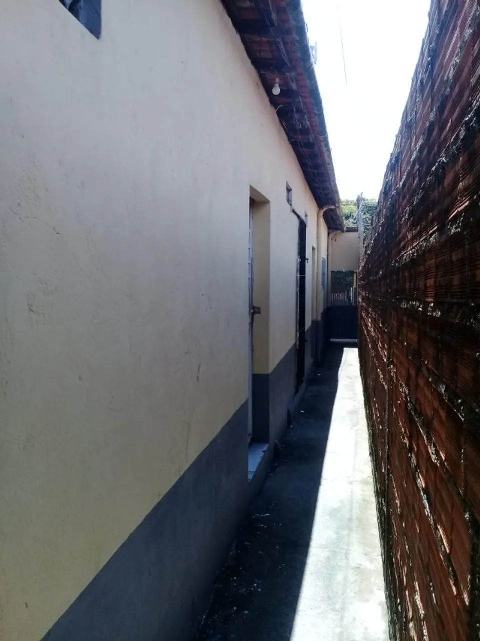 Vendo uma Vila de Kitnets e uma casa  - Foto 5