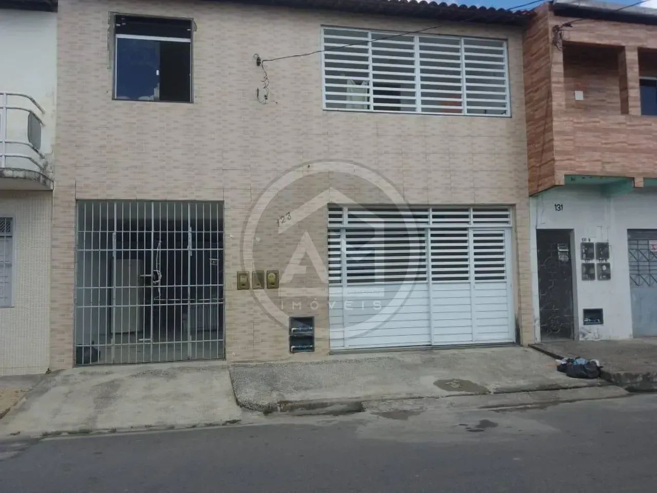 CASA Á VENDA - SÃO CRISTOVÃO