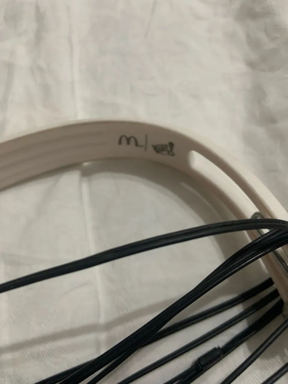Fone de ouvido conector P2 com ótimo som branco Mc Danalds - Foto 3