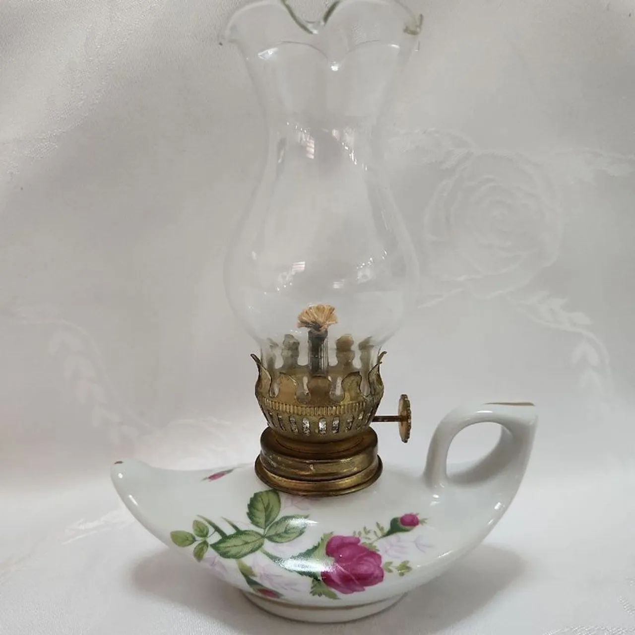 Lamparina de porcelana antiga