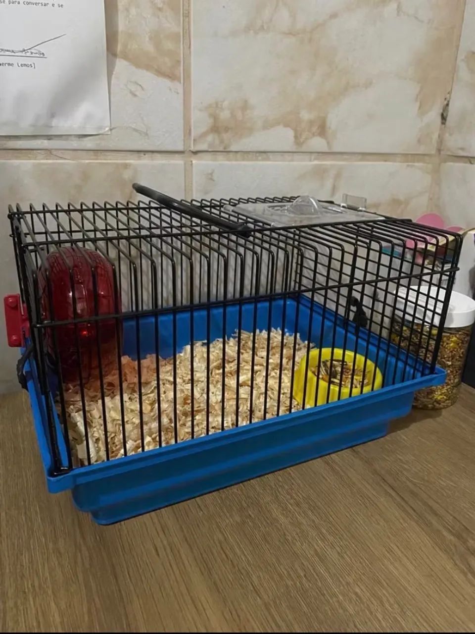 Gaiola + brinquedos 