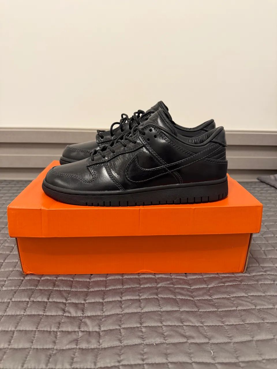 TÊNIS NIKE DUNK LOW RETRO PRETO(41) - Foto 2
