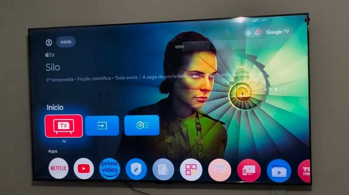 Tv 75 Google tv Android 4k Qled - Pego TV menor e Passo Cartão  - Foto 2