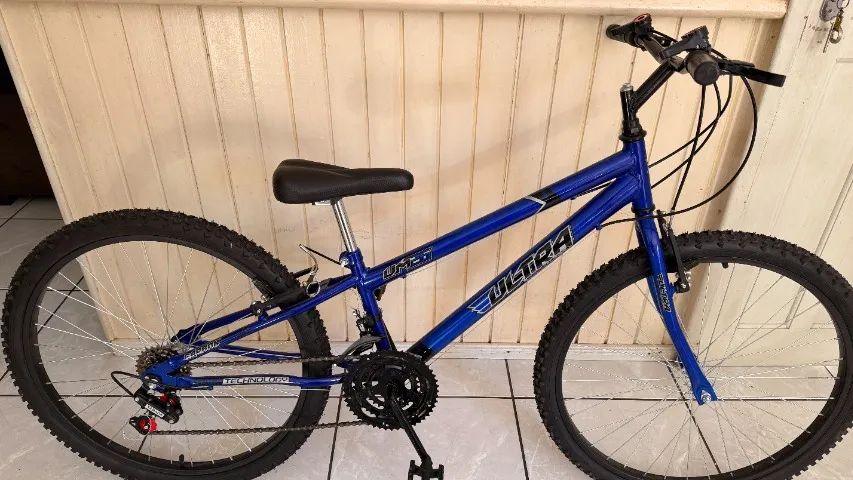 Bicicleta Aro 26 Ultra Bikes Rebaixada Solid 18 Marchas Cor Azul