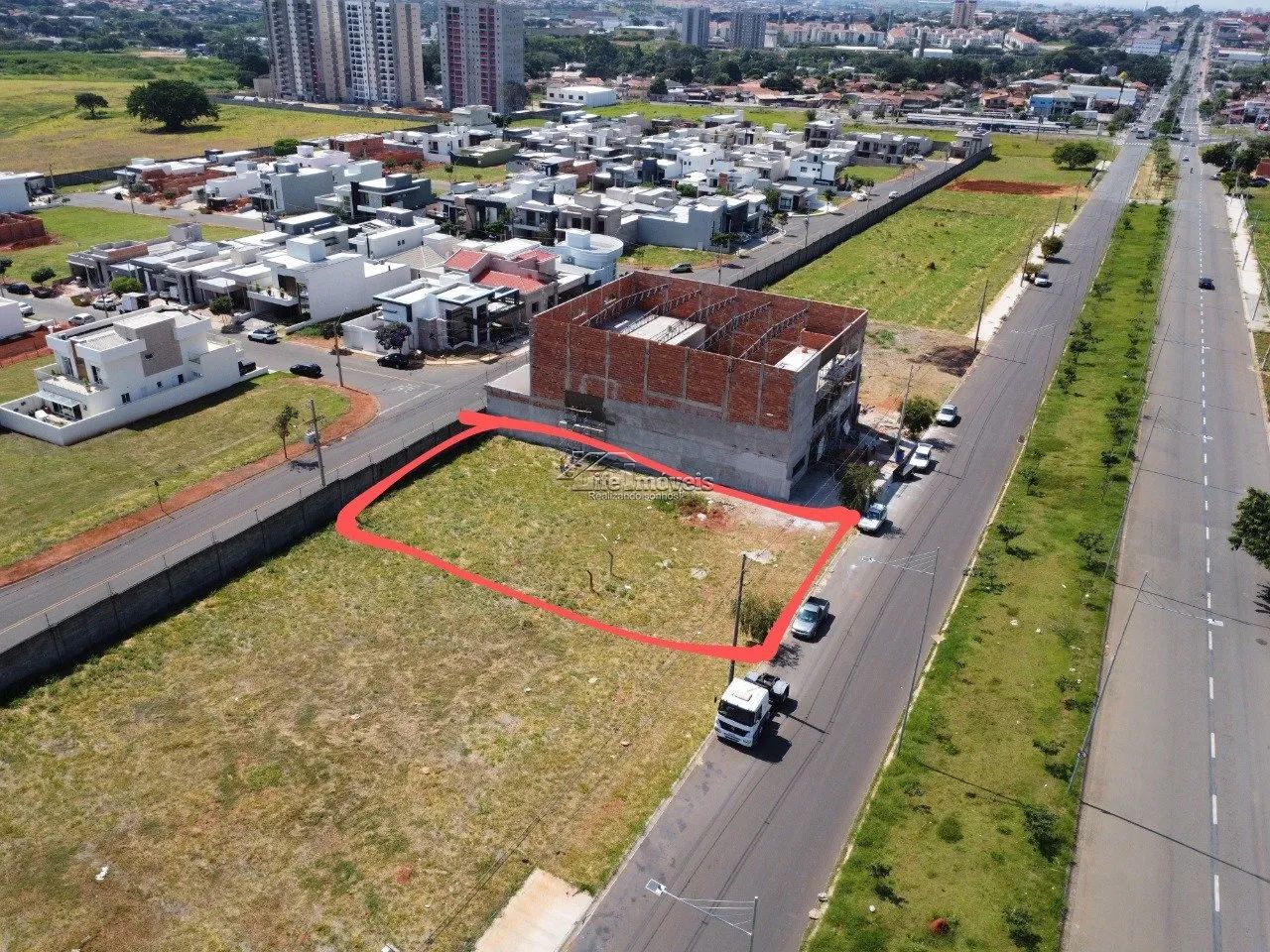 Terreno Comercial Olívio Franchescini 636m² - Foto 4