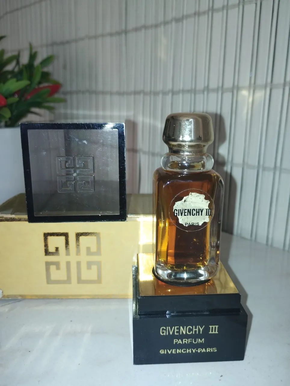 Mini Perfume francês Givenchy antigo - Foto 4