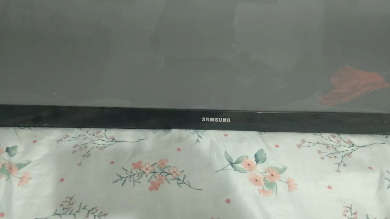 Tela plasma Samsung 43 polegadas  - Foto 2