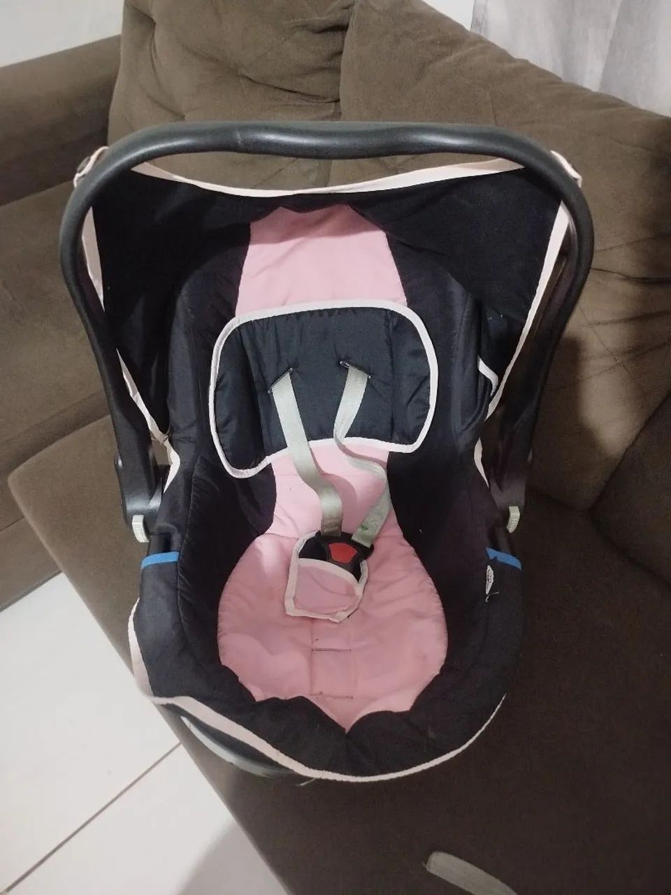 Carrinho de bebê + bebê conforto - Foto 5