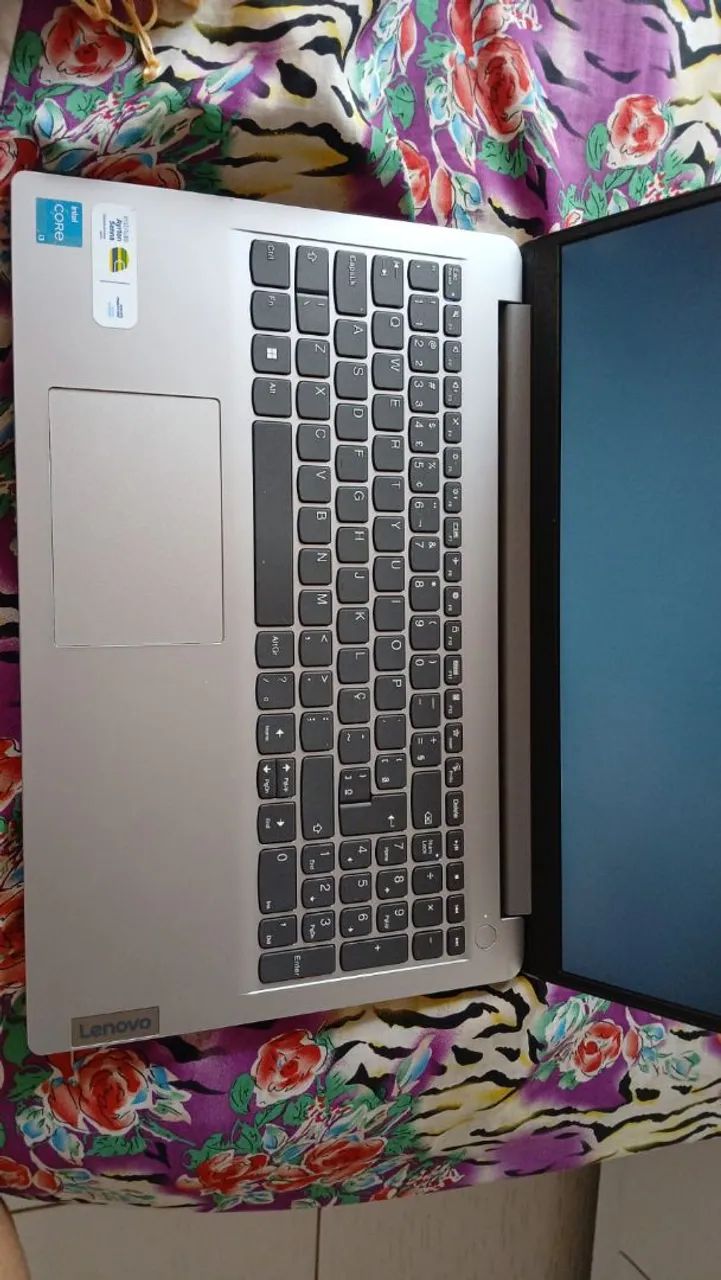 Notebook  - Foto 2