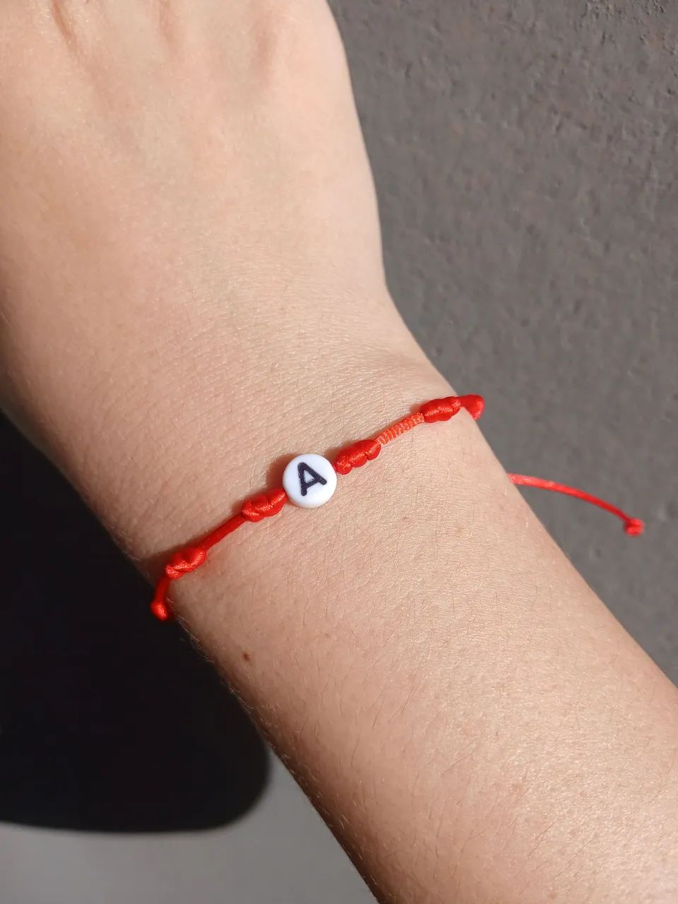 Pulseira 7 Nós com inicial do nome  - Foto 2