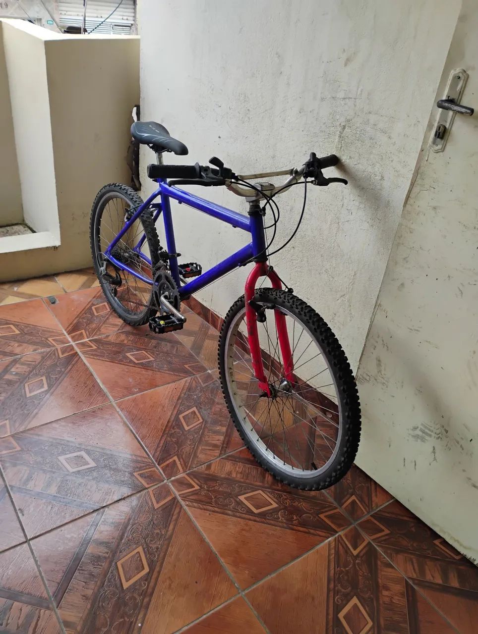 Bicicleta aro 24 - Foto 5
