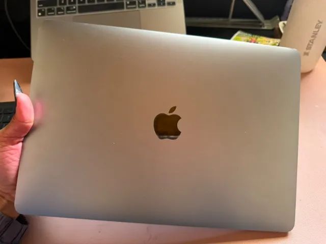 Macbook Air M1 2020 13 Cinza-espacial 8gb De Ram - 256gb