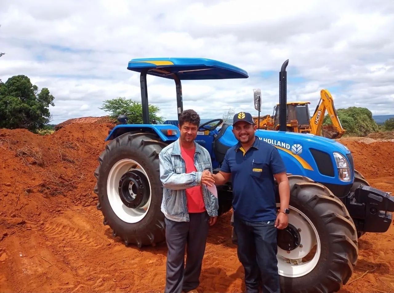 Trator New Holland TT75 2022 e Arado Baldan