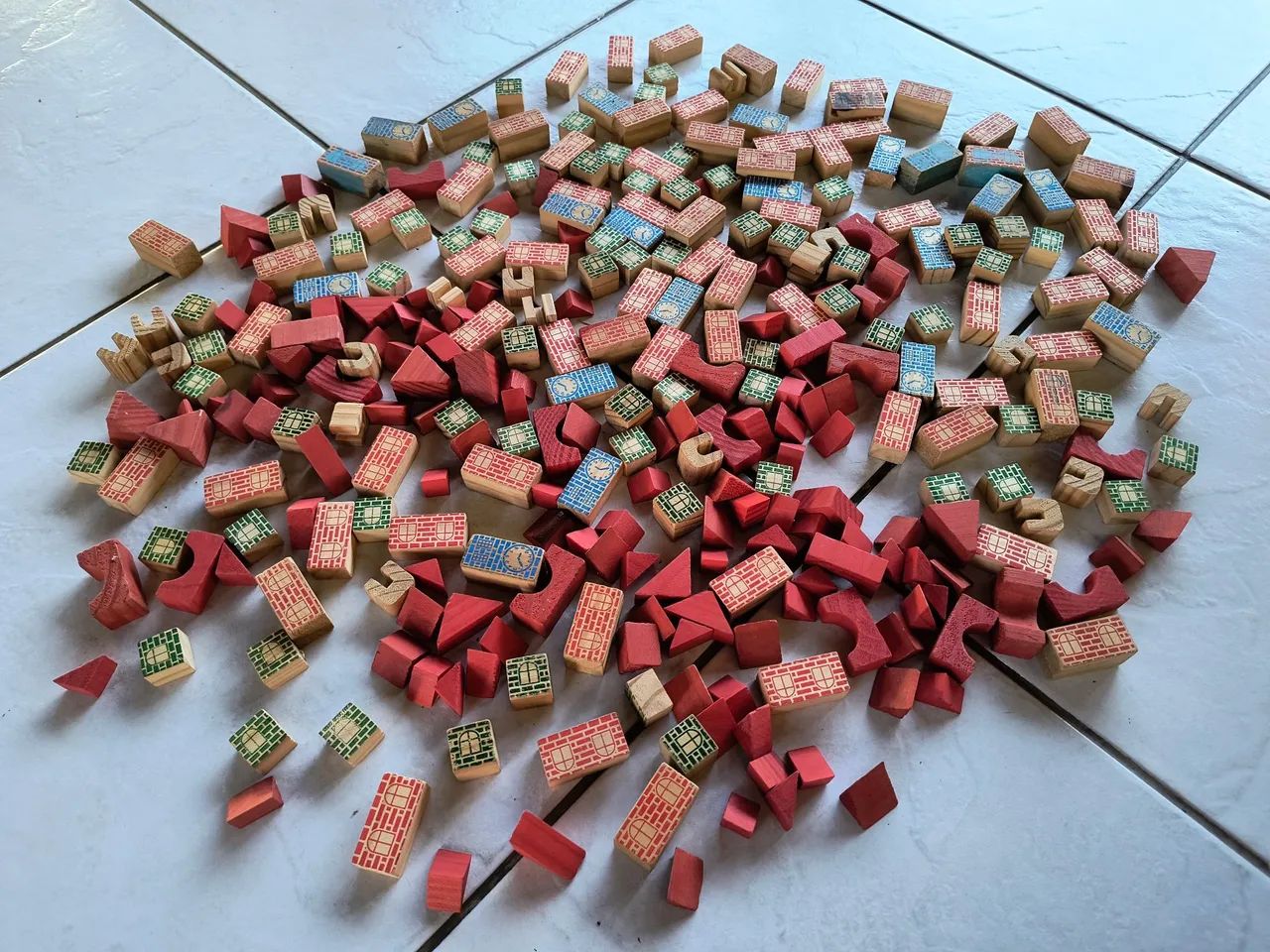 Jogo Brincando de Engenheiro com 306 peças  - Foto 4