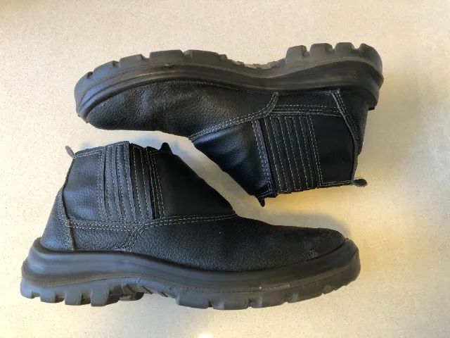 Botas De Segurança Vulcaflex - Couro E Bico De Aço - Tam. 45 - Foto 5
