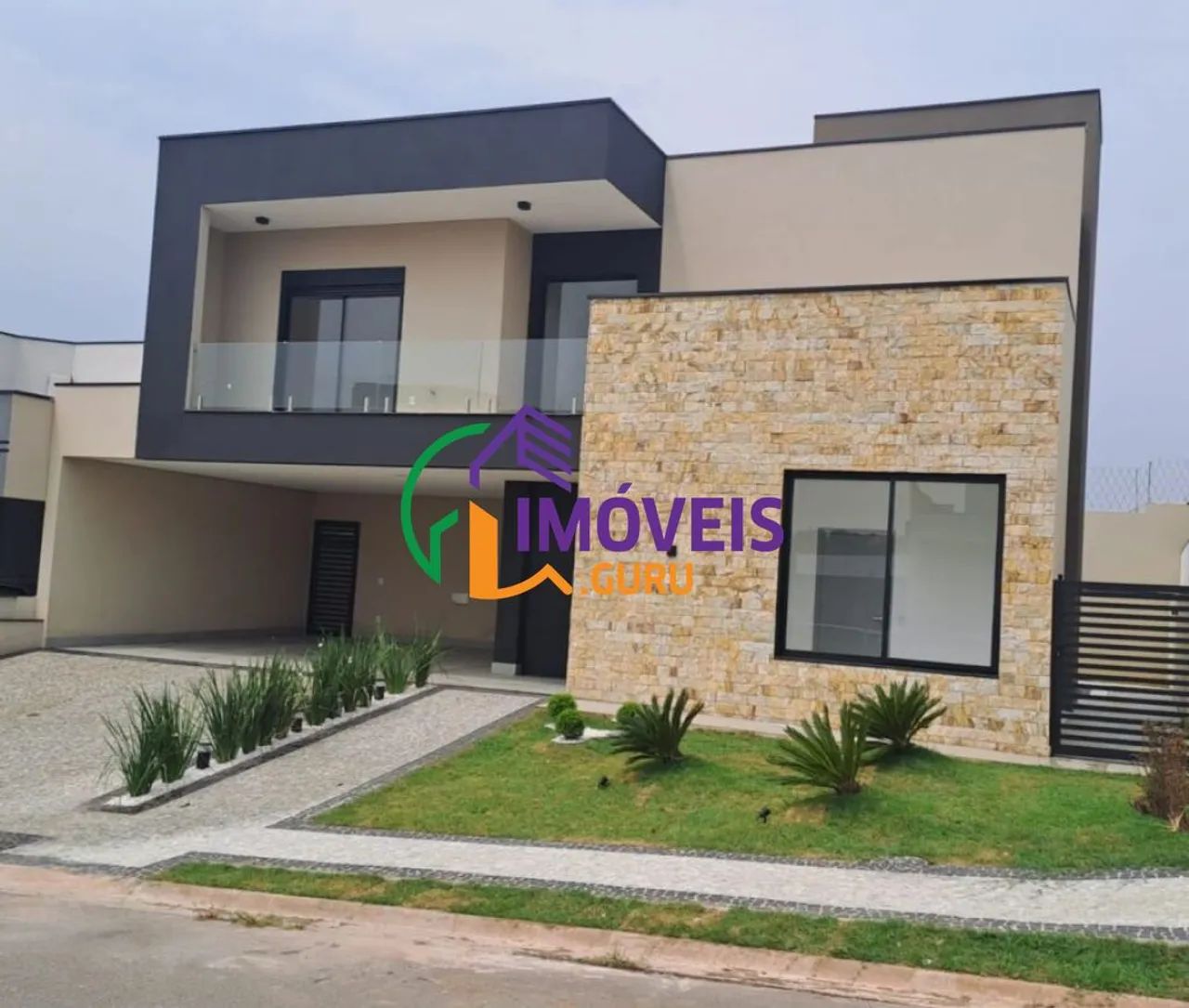 CASA EM CONDOMÍNIO - MONT ALCINO - SP