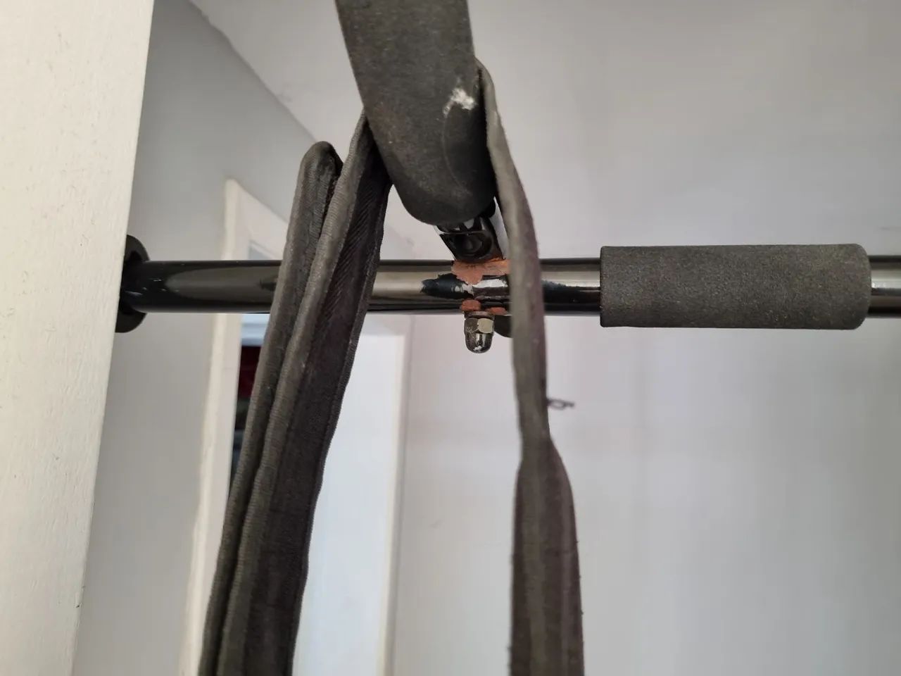 Barra de porta para exercícios  - Foto 5