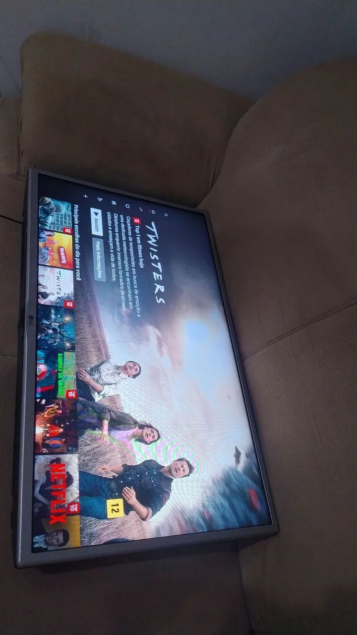 Smartv 32 polegadas Netflix YouTube wi-fi funcionando perfeitamente  - Foto 2