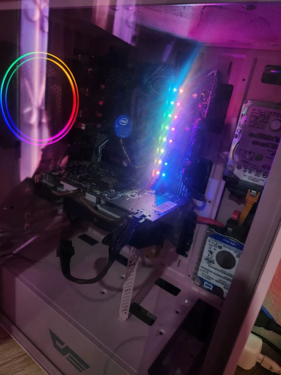 CPU Gamer rosa  - Foto 3