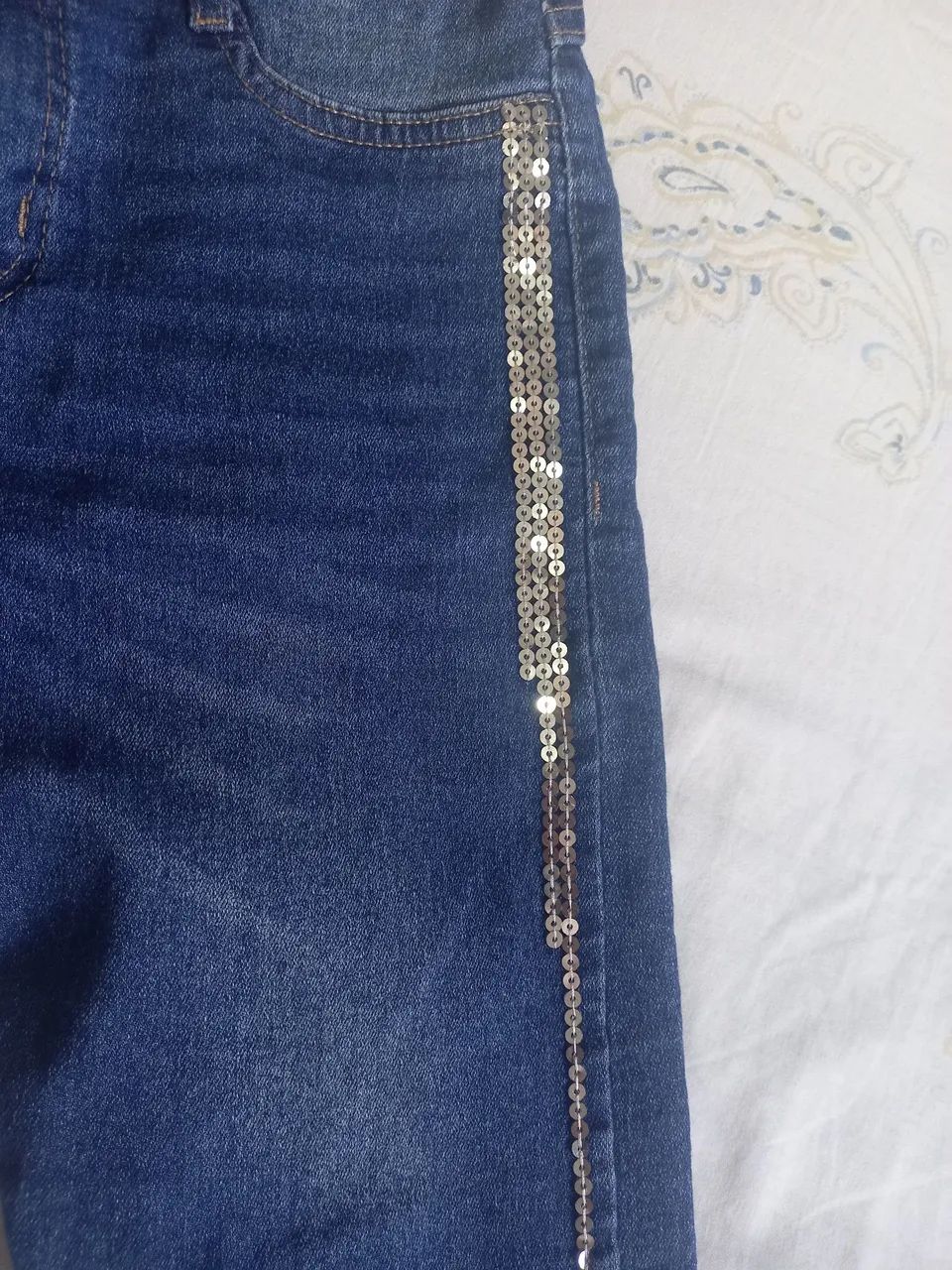 Calça jeans com elastano feminina tamanho 14 - Foto 3