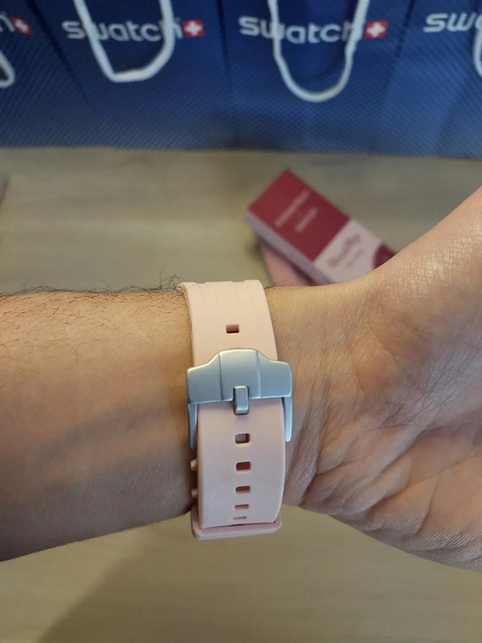 Relógio Swatch x AP Royal Pop "Otto Rosso" - Foto 5