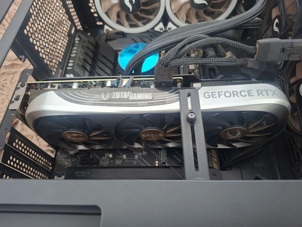 RTX 4070TI Zotac Gaming  - Foto 3
