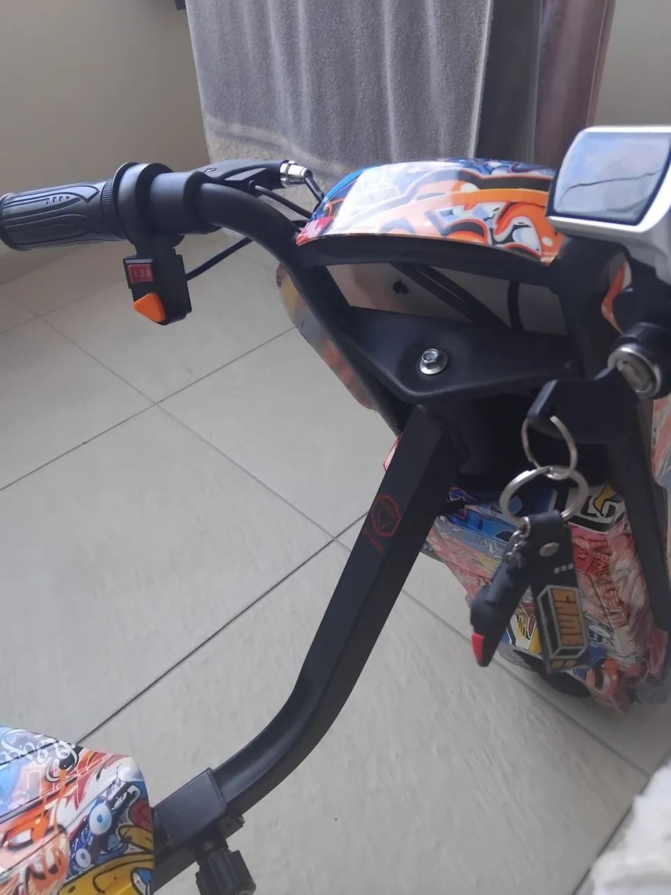 Triciclo Elétrico FOSTON GT4400 Motor Potente Com 3 Velocidades  - Foto 3
