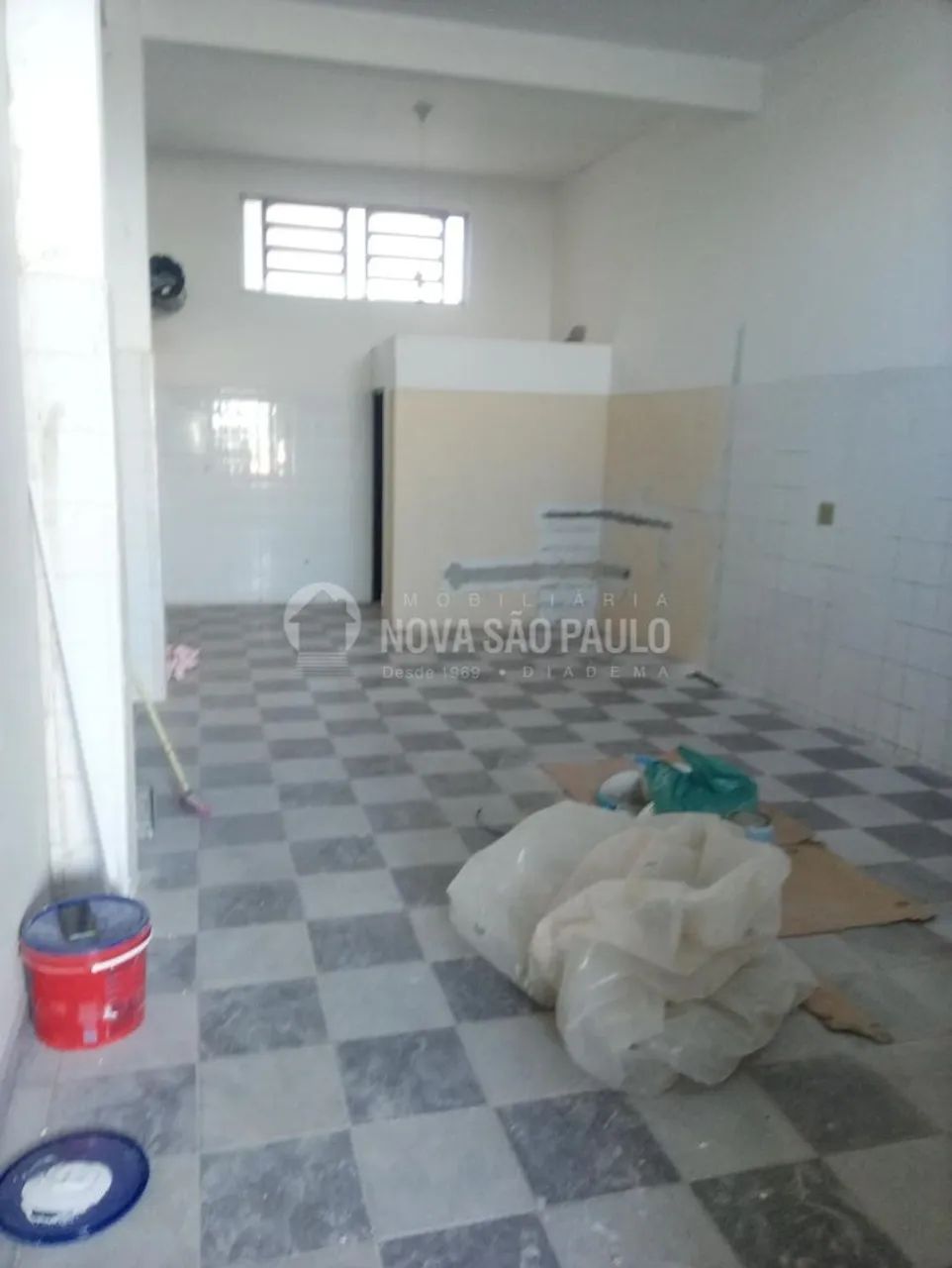 Sala para Alugar em Inamar, Diadema - SP