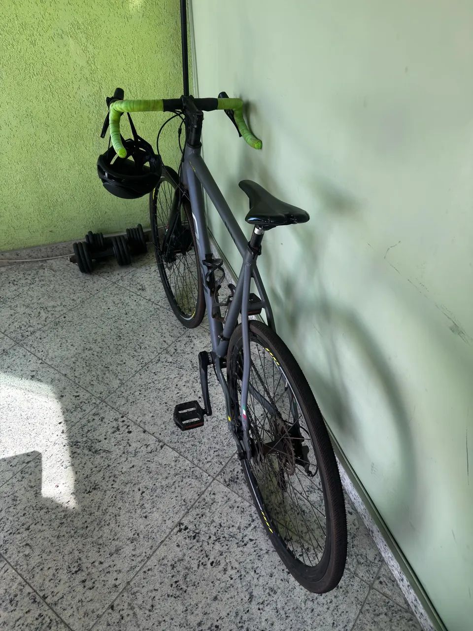 Bicicleta Speed OGGI Velloce Disc 