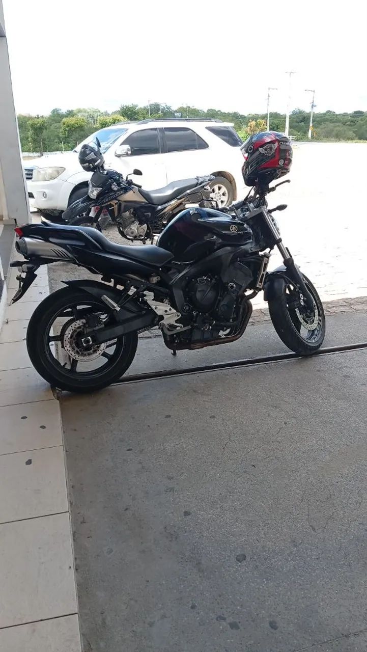 Fazer 600 - Foto 2