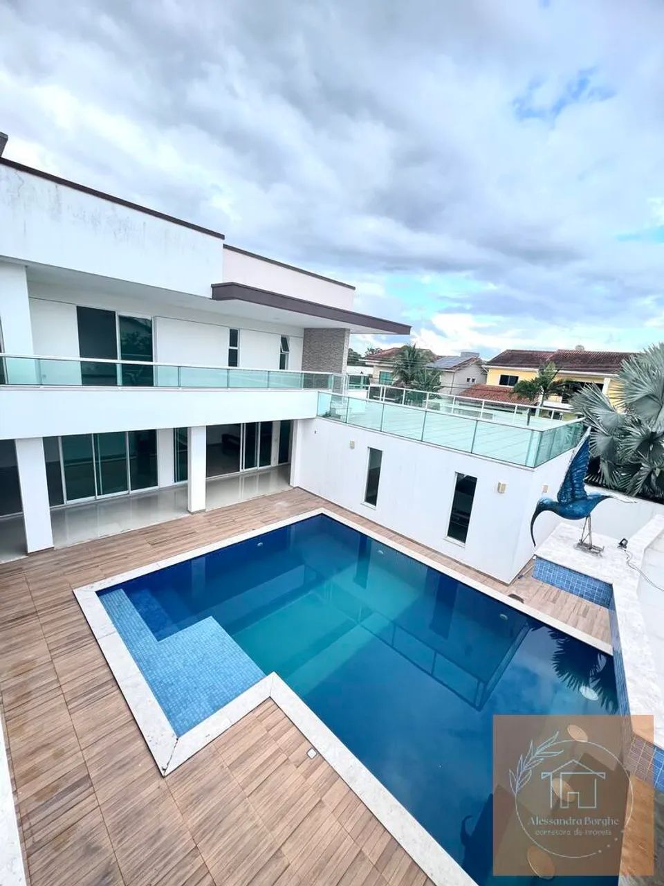 Alugo Casa com 5 suítes na Ponta Negra - Foto 2