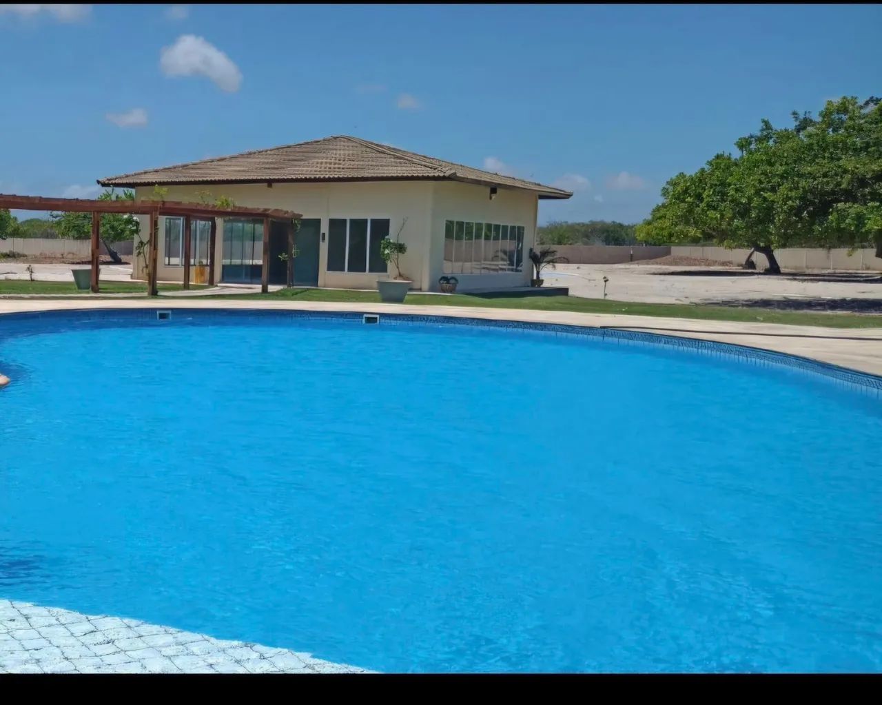 Lote em construção no melhor condomínio de canoa quebrada 
