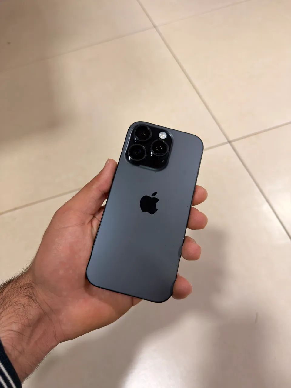 iPhone 16 Pro Black Titânio 128 GB - Foto 3