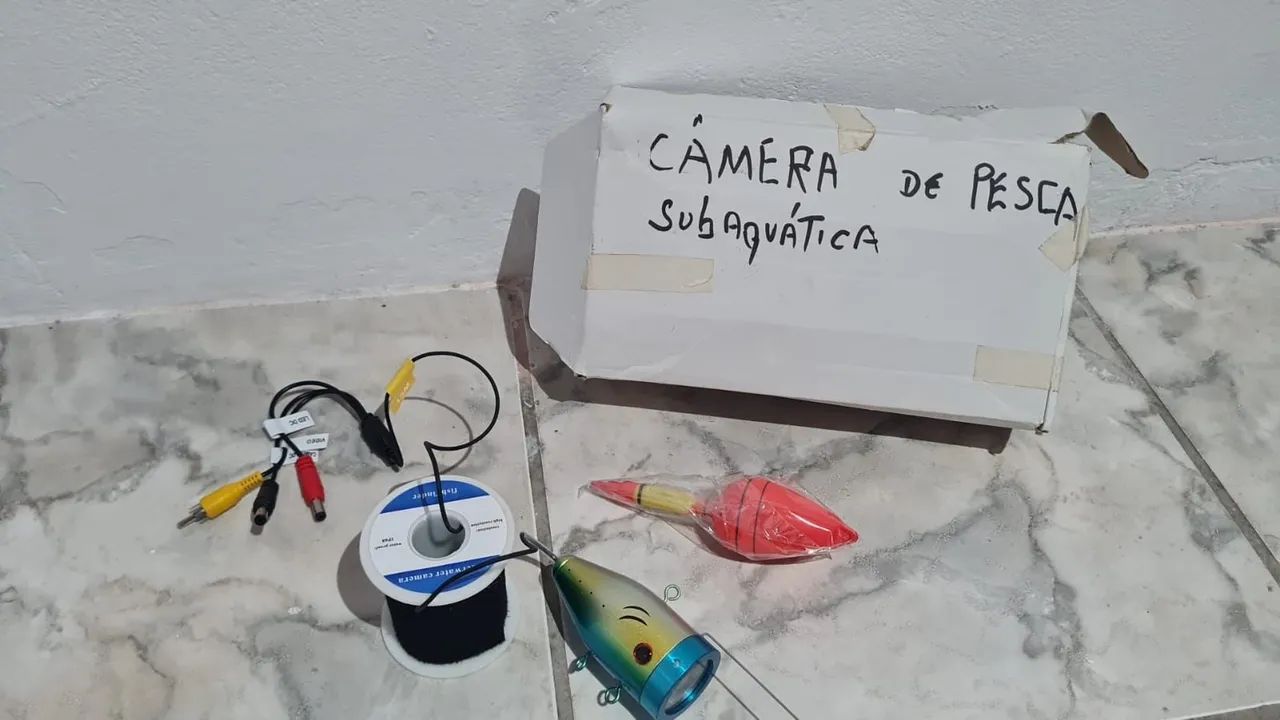 Camera de pesca subaquática