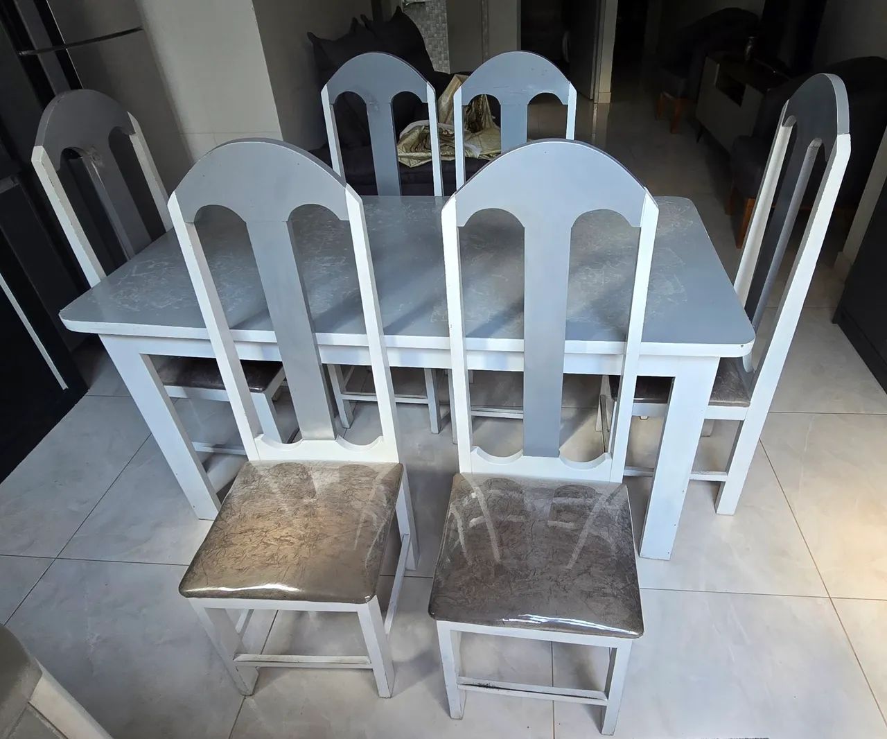 Mesa de jantar com 6 cadeiras  - Foto 2