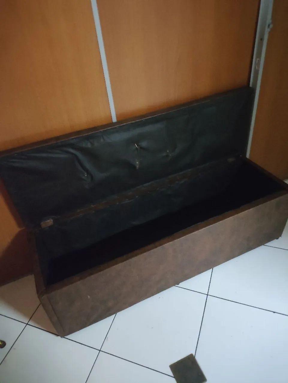 Baú e banco para 3 lugares 
