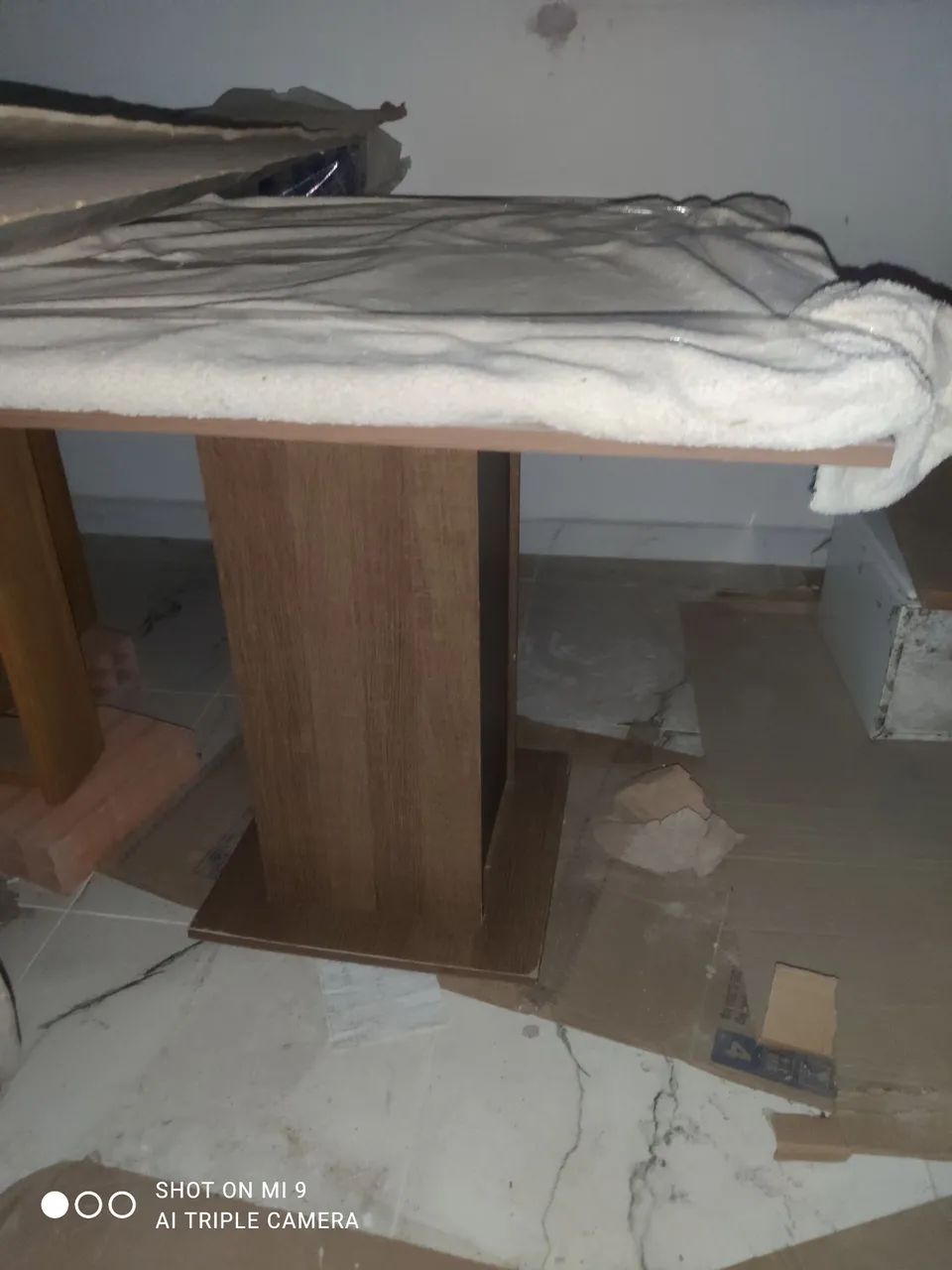 Mesa a mesa de vidro com três cadeiras - Foto 3