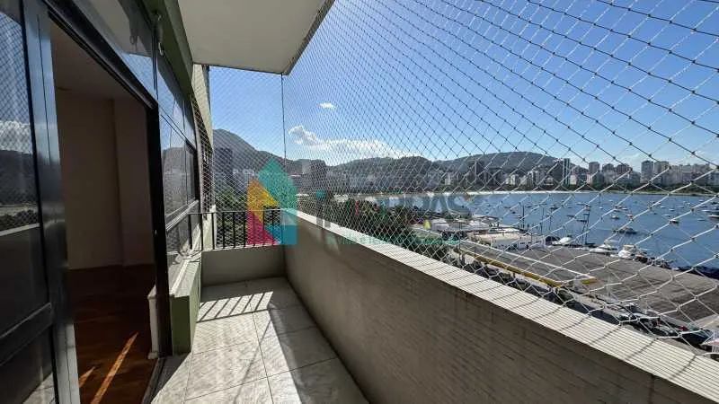 Apartamento : / Residencial / Botafogo