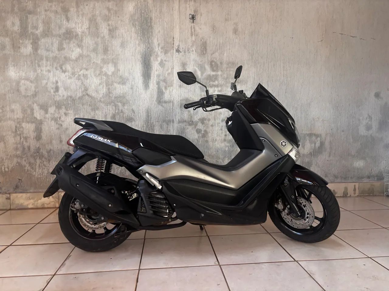 Moto NMax  - Foto 3