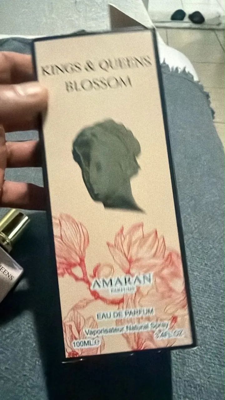 PERFUMES - Foto 2