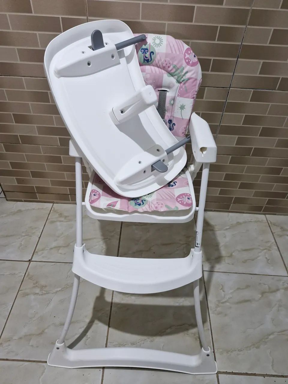 Cadeira infantil de alimentação  - Foto 3