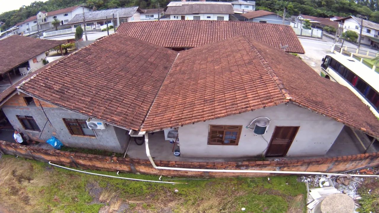 Vendo terreno com 4 casas  - Foto 5