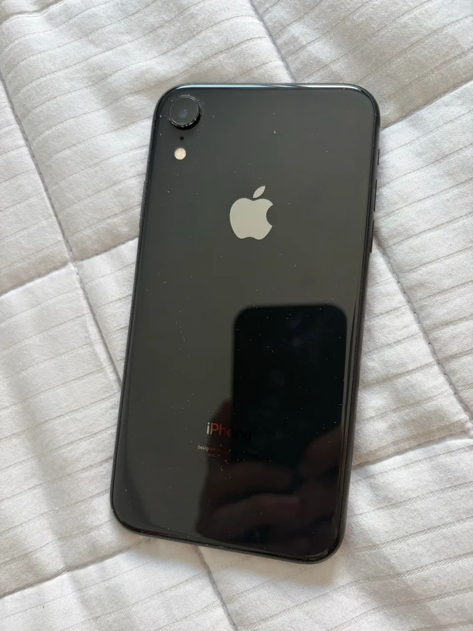 iphone xr (com caixa e carregador original)  - Foto 2