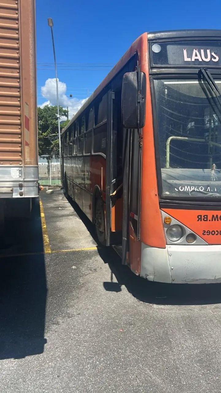Ônibus VW 17.260 Caio Millennium 2 2007 - Foto 4