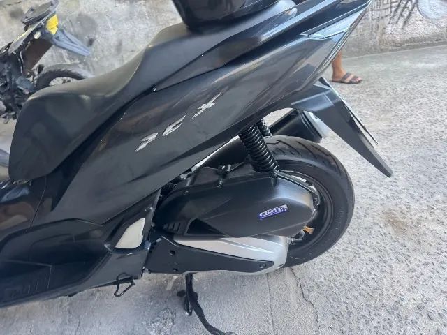 Vendo Pcx zerada 2024 dlx km baixa  - Foto 2