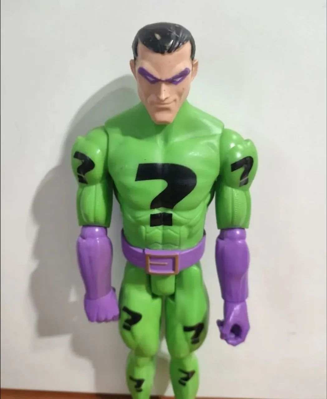 Boneco charada da DC original 30 cm Hasbro  - Foto 2