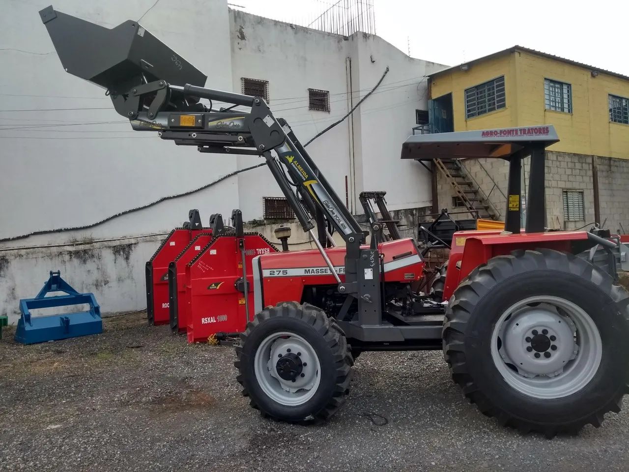 Conjunto de lâmina trator valtra e MF - Foto 5