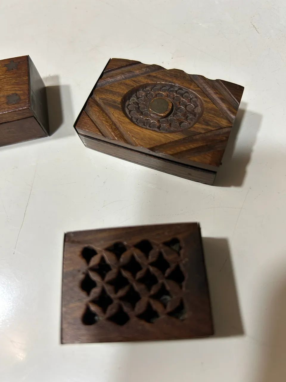 Lote com 3 caixinhas de madeira nobre  - Foto 3